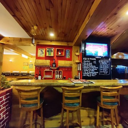 The Whispering Inn Resort And Bar Manāli Extérieur photo