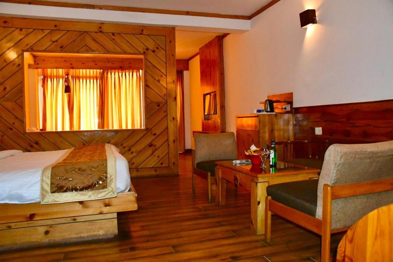 The Whispering Inn Resort And Bar Manāli Extérieur photo