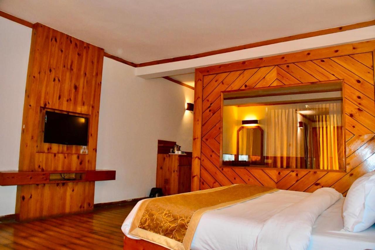 The Whispering Inn Resort And Bar Manāli Extérieur photo