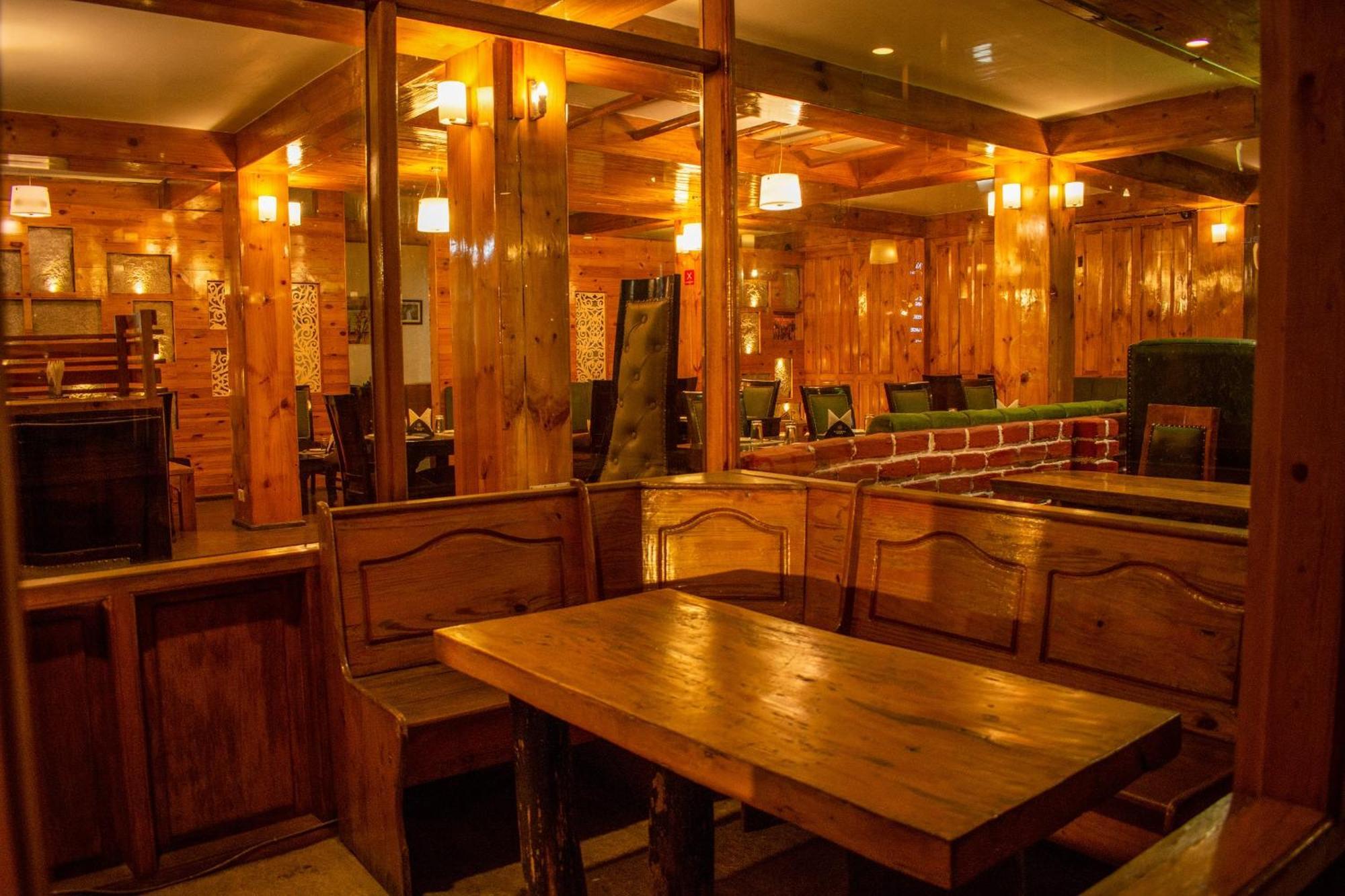 The Whispering Inn Resort And Bar Manāli Extérieur photo