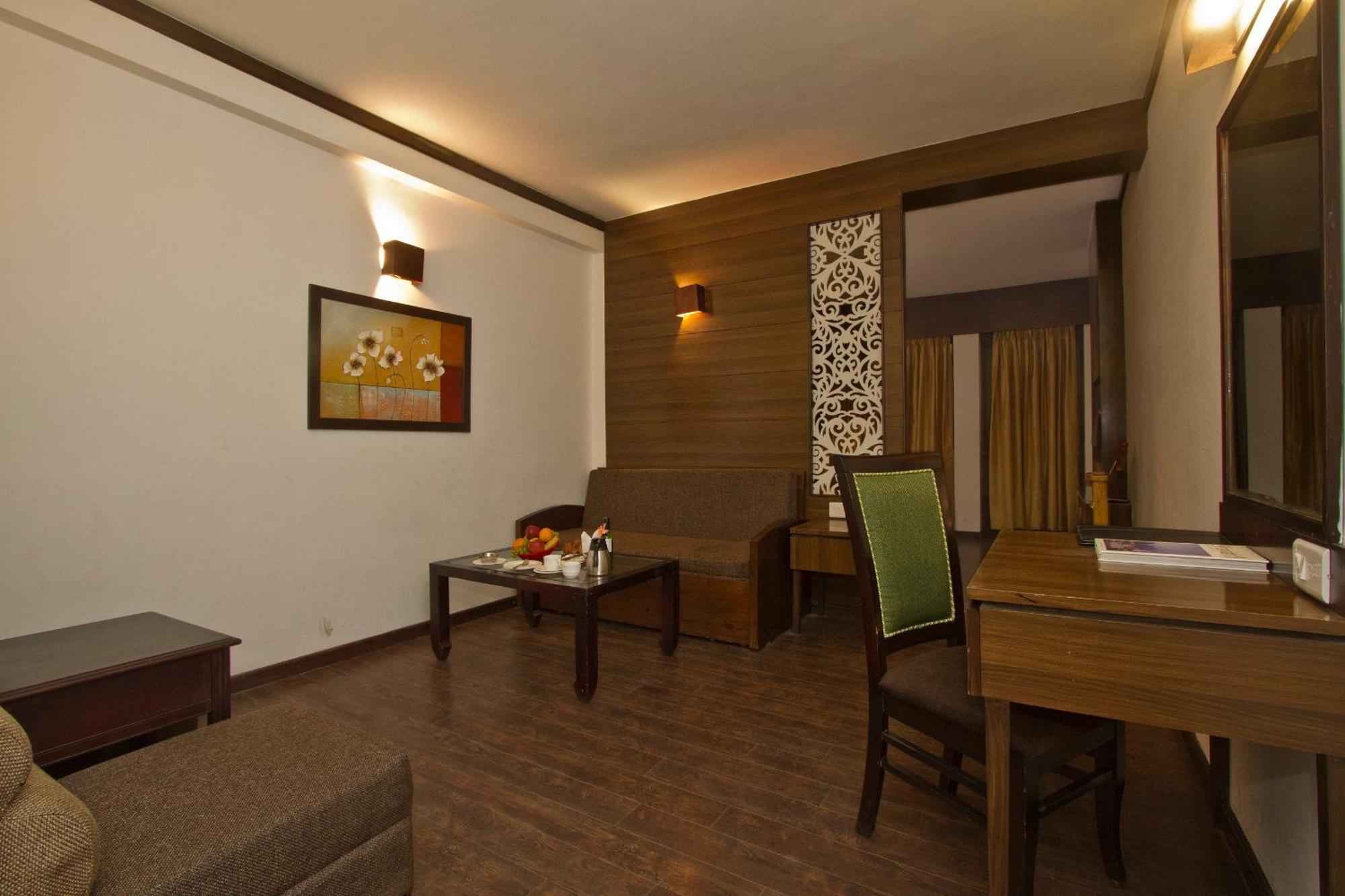 The Whispering Inn Resort And Bar Manāli Extérieur photo