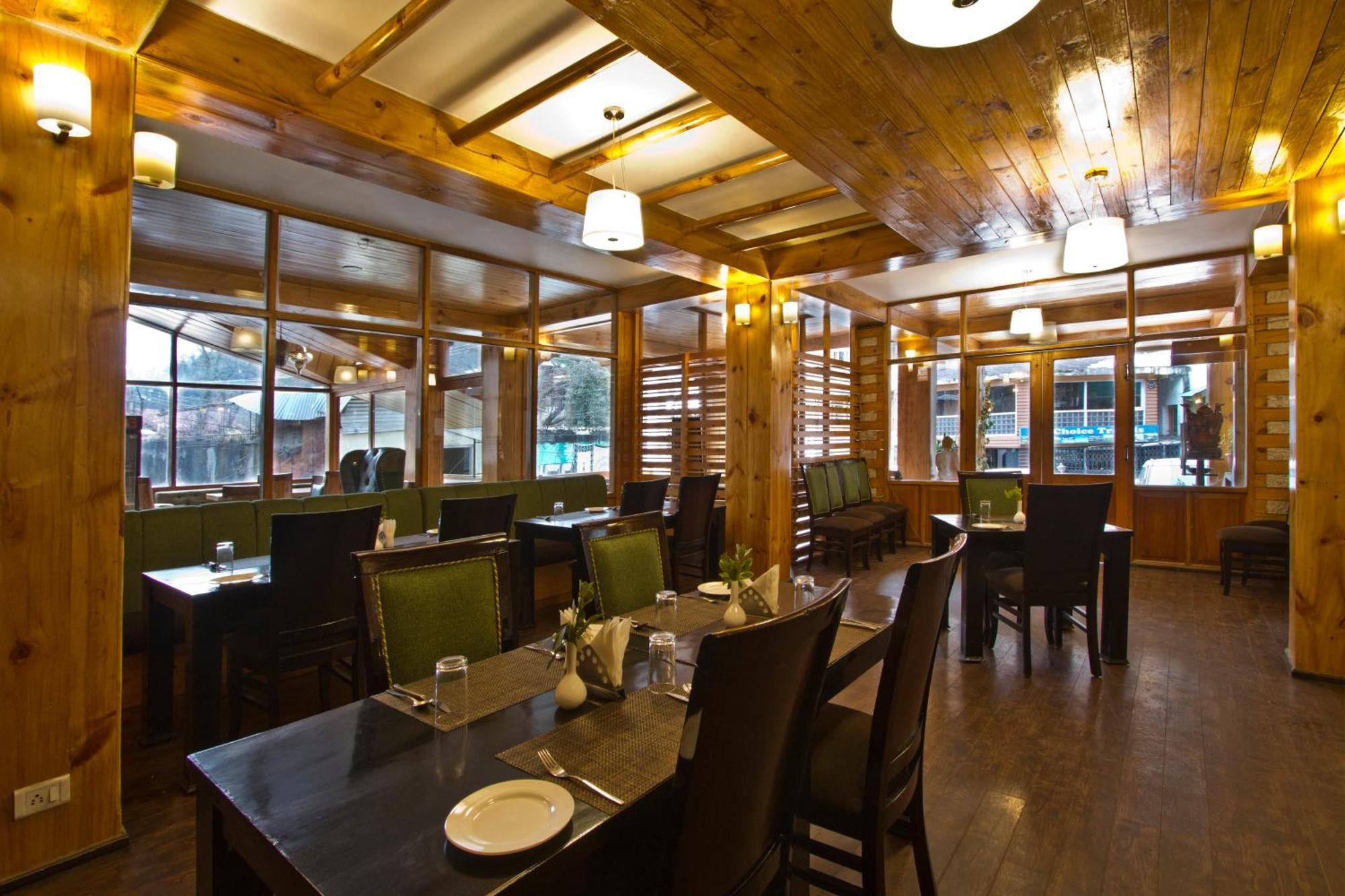 The Whispering Inn Resort And Bar Manāli Extérieur photo